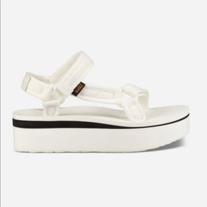 Platform Teva Sandals